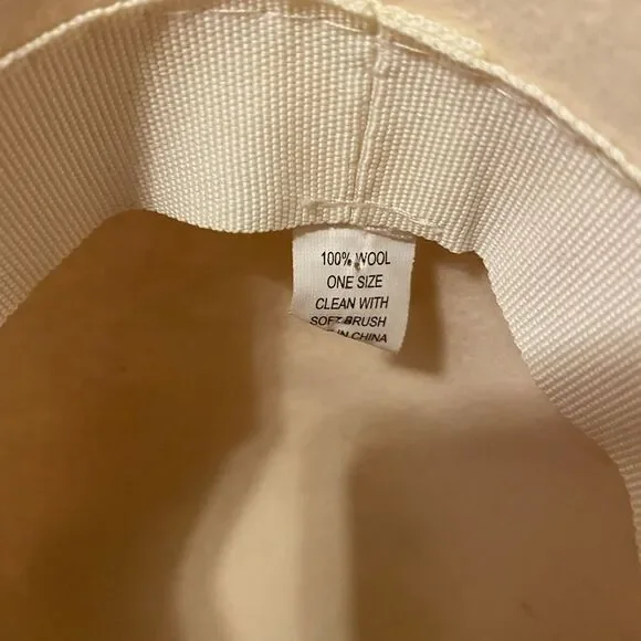 100% Wool White Hat - Picture 3 of 4